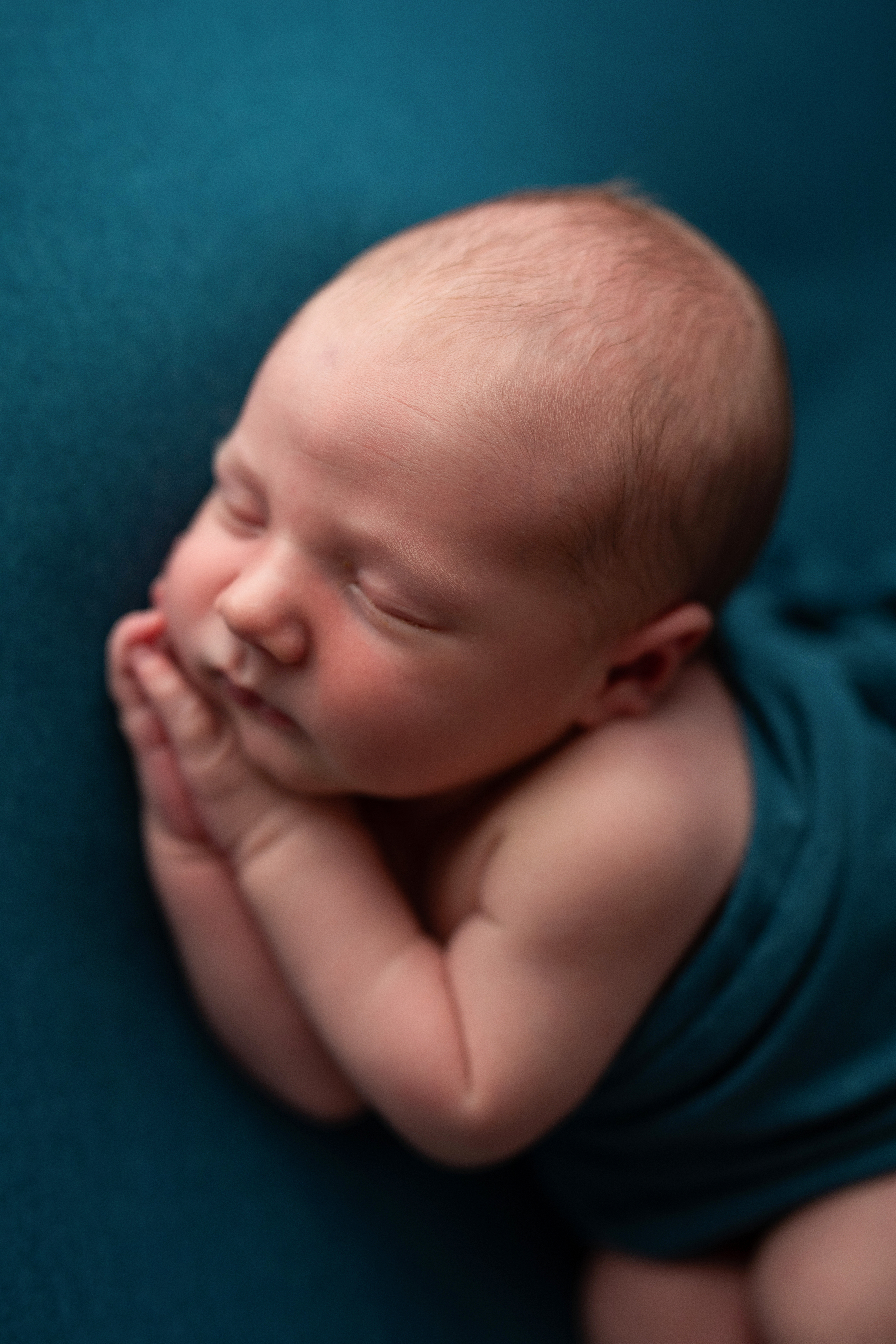 fotografia-recien-nacido-el-escorial-minerva-mateos-madrid